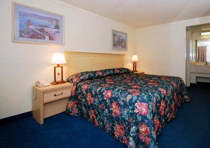 Austin Town Inn Austintown Quarto foto